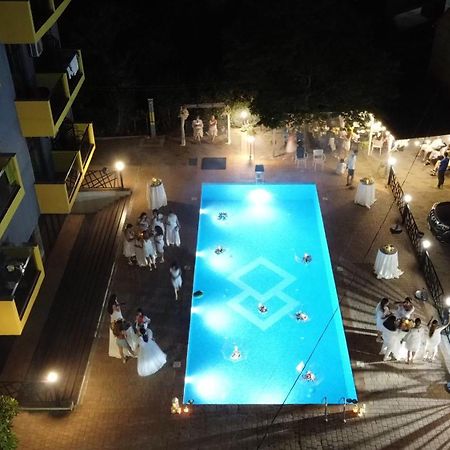 Casa Del Mar Ξενοδοχείο Kvariati Εξωτερικό φωτογραφία