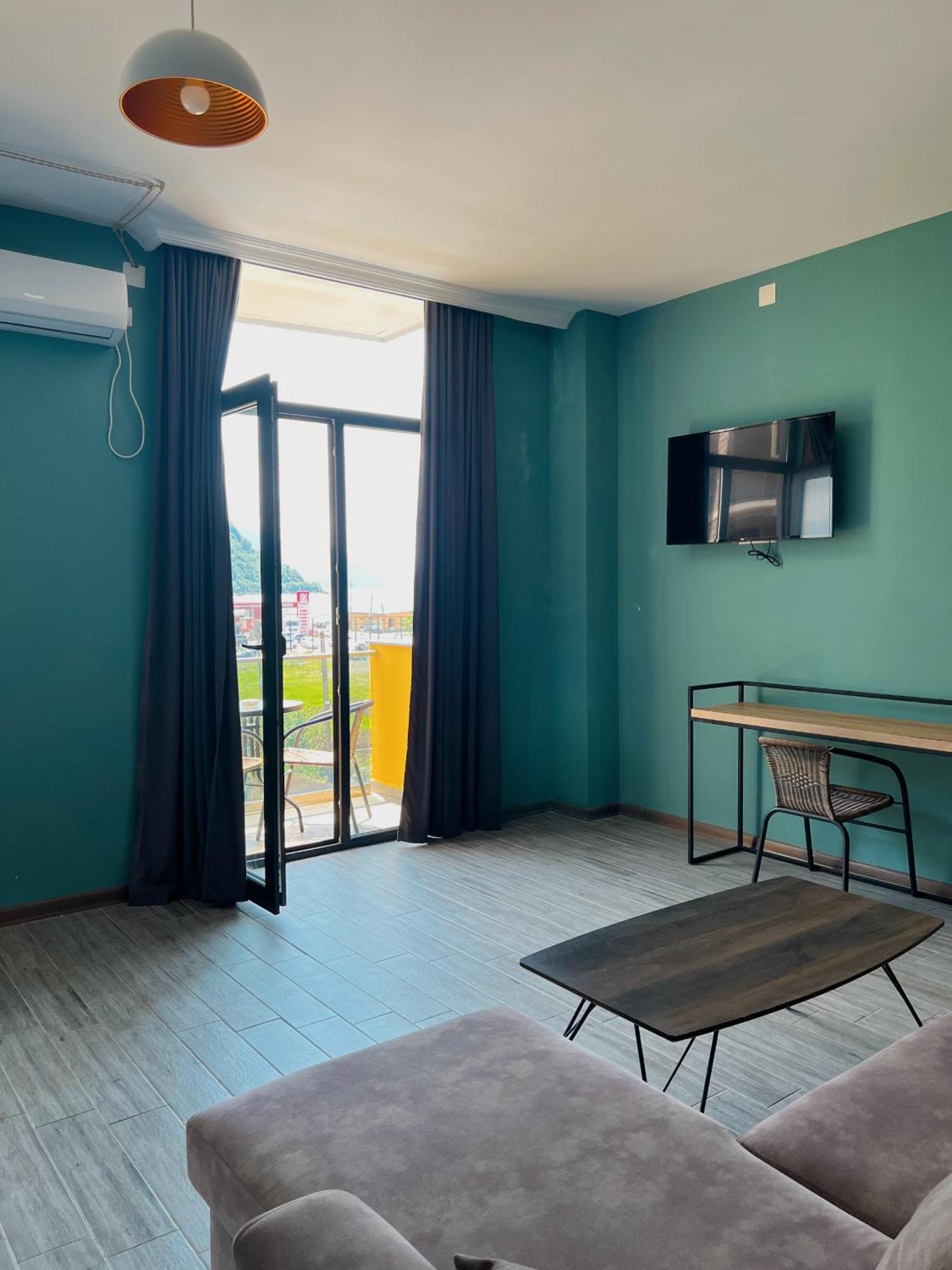 Casa Del Mar Ξενοδοχείο Kvariati Εξωτερικό φωτογραφία
